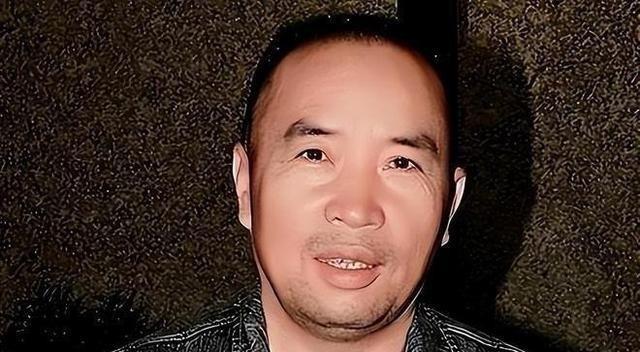 1999年，专案组抓捕赖昌星，没想到有人做内鬼通知赖昌星逃到加拿大，经排查内鬼有