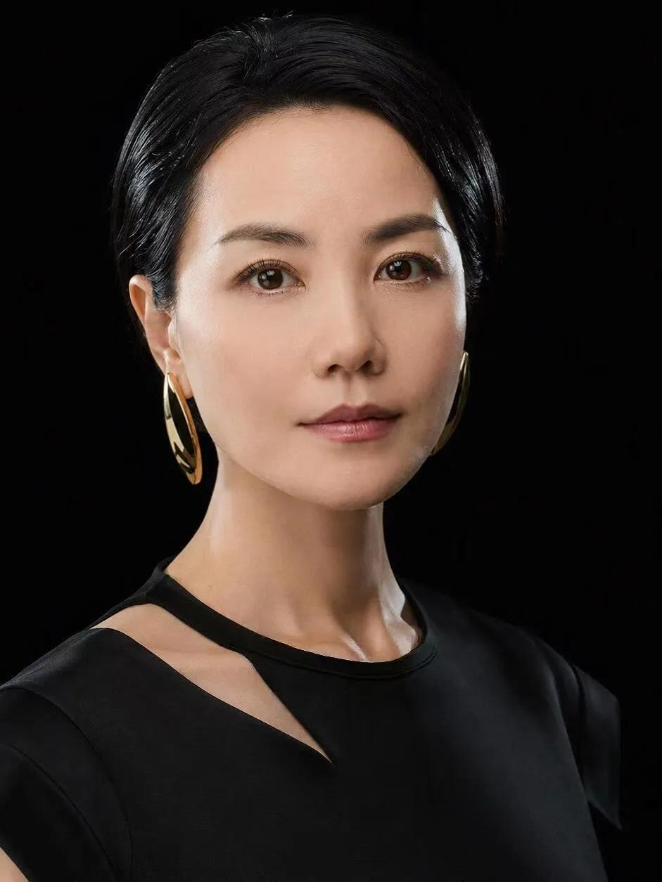 查了下王菲的资产，不查不知道，一查闭嘴了。港媒曝出谢贤遗产一共1亿港元，很多