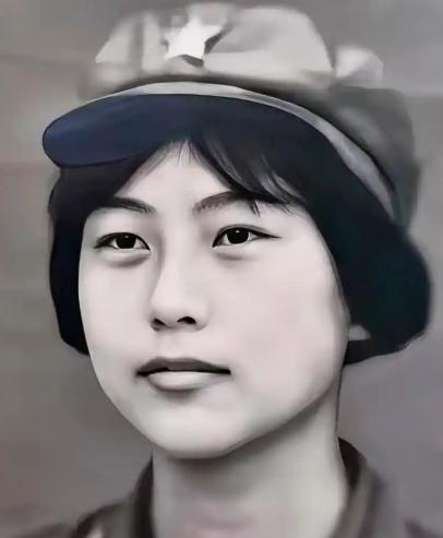 1982年，女机长刘晓连驾运输机从张家口机场起飞，700米高空突遭歼击机正面撞击