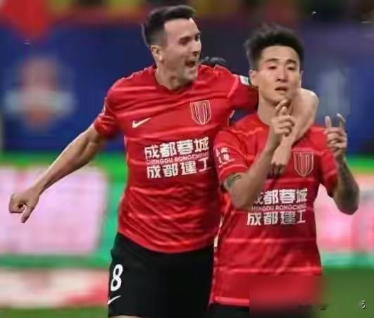 笑麻了，周定洋这转会连续剧比中超保级战还抓马。32岁敢狮子大开口要3+2的养