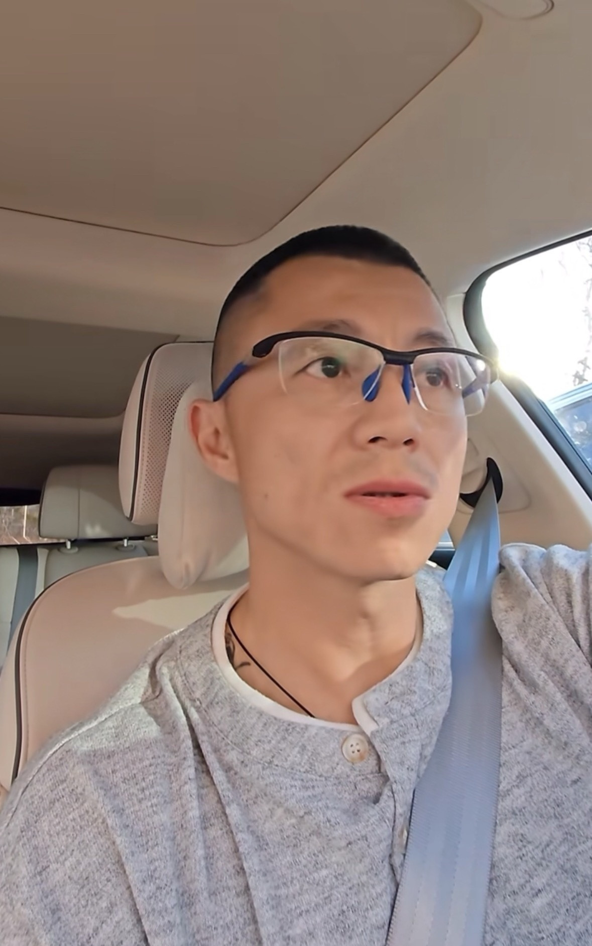 陈震偷税案看来他在网络上是要彻底查无此人了。央视都报道了。要彻底完蛋咯。