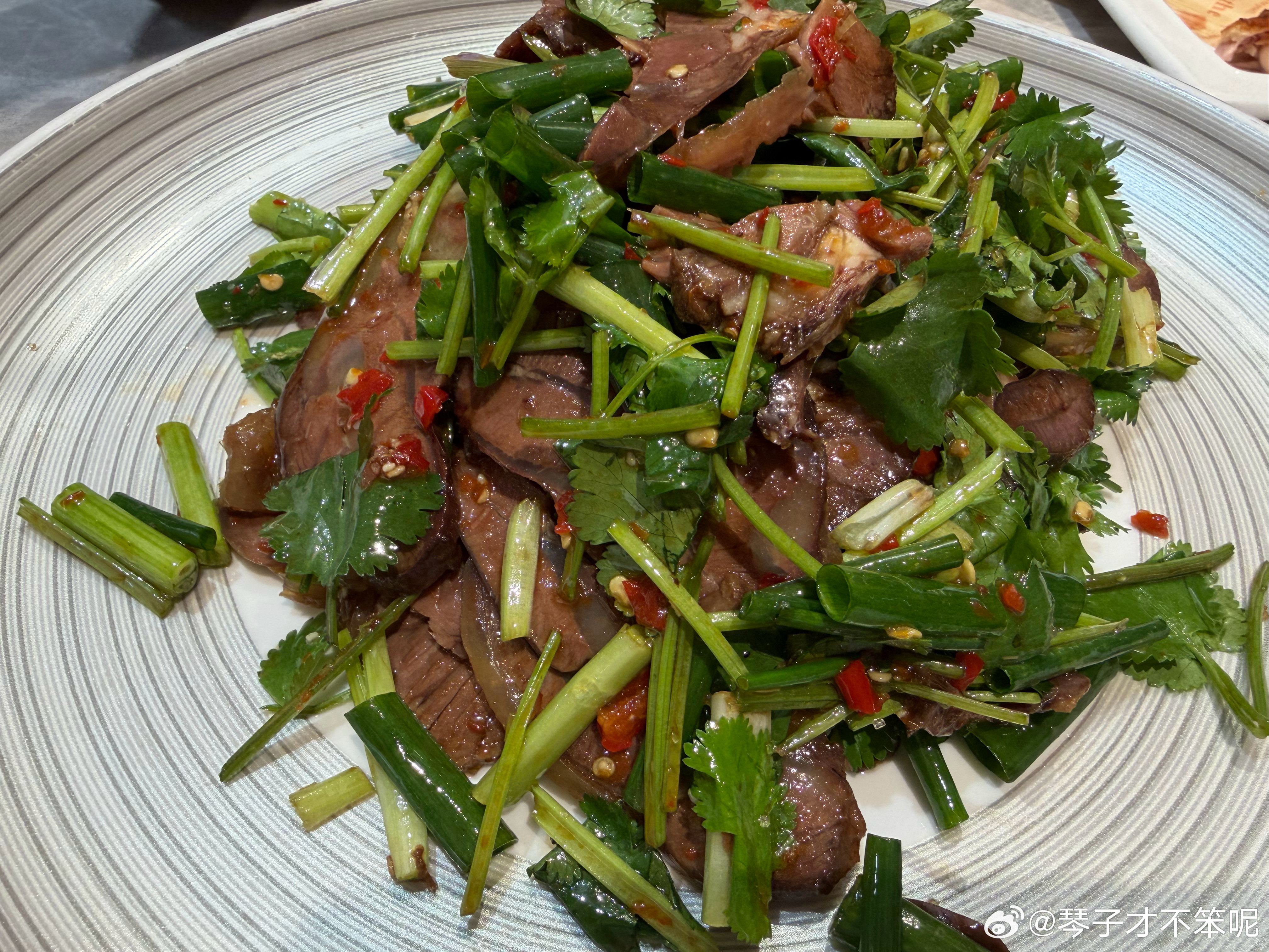 今天份的午餐，幸福感拉满～ ​​​