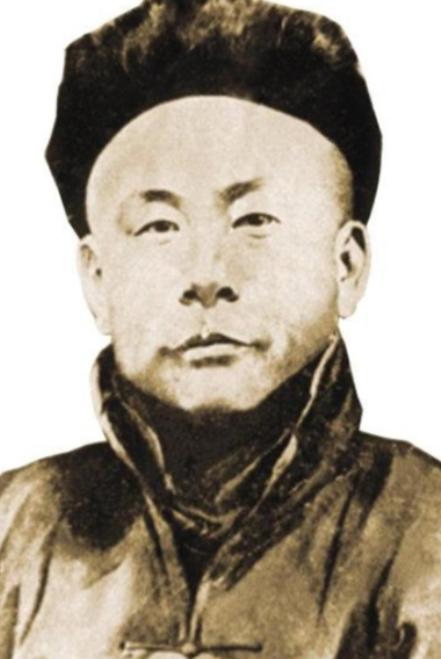 1989年，天津市决定对霍元甲大侠的坟墓，进行迁坟，不曾想，这一次迁坟，竟揭开了