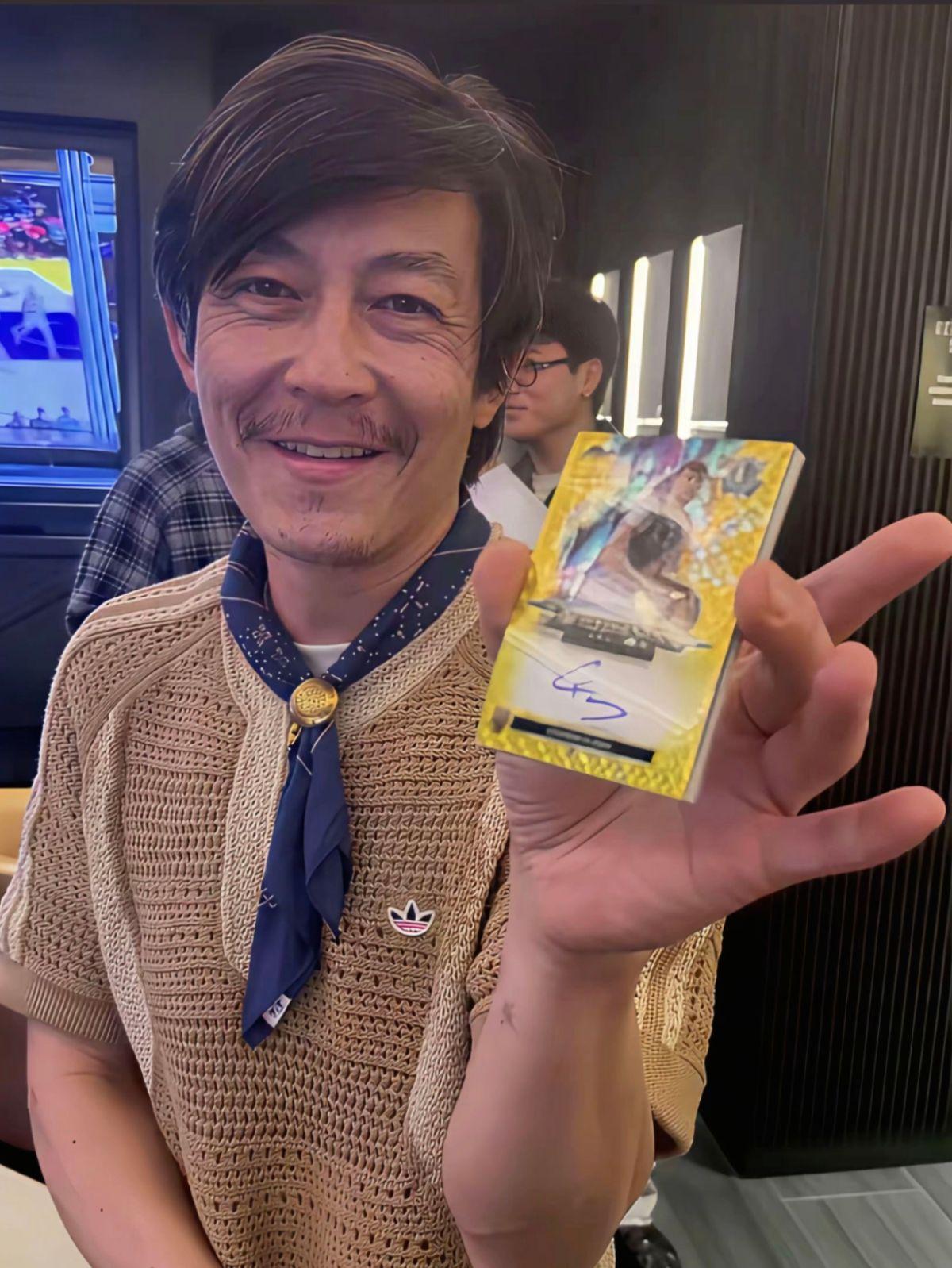 男人之间的胜负欲，跟谢霆锋比让我很受打击，跟陈冠希比让我自信雄起！谢霆锋演唱会现