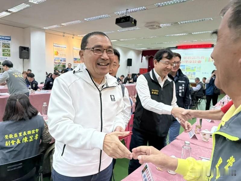 黄国昌不排除进入李四川团队侯友宜：我们一定全力支持李四川针对民众党主席黄国