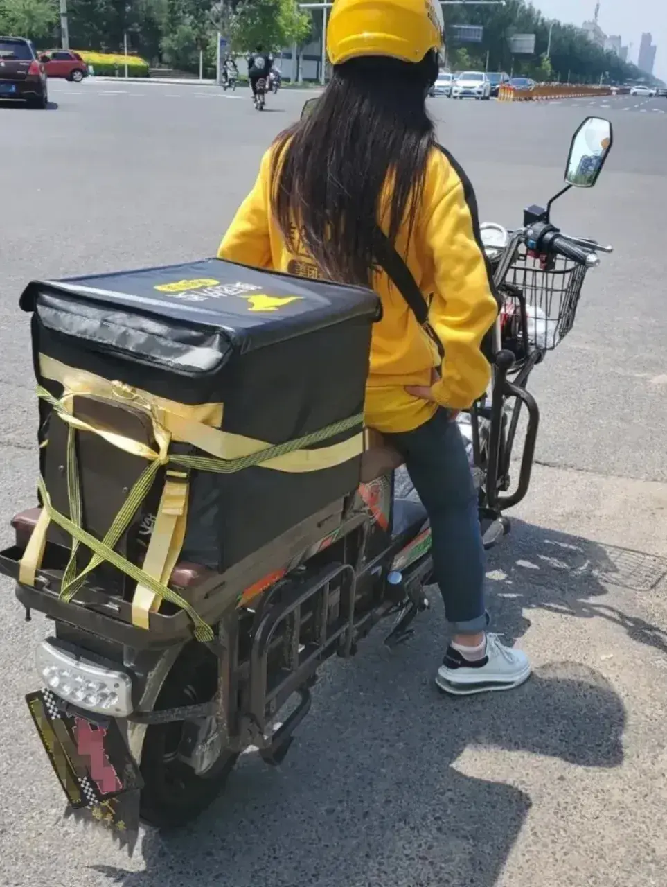 女性在职场中太卷了