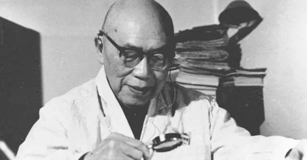 有一天，马寅初的夫人到协和看病。说自己“一感冒就休克”，求医多年，没有效果。后来