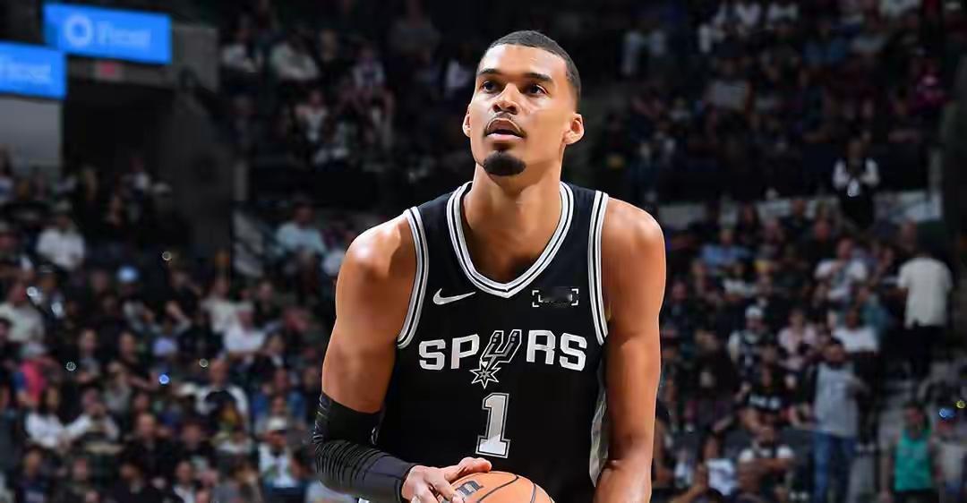 文班亚马复出，参赛场数得到获奖要求，哈铂表现出色，马刺选秀眼光可以。一、文班亚