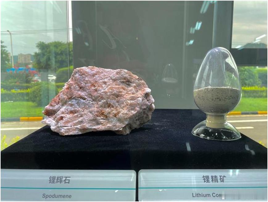 我看了下，澳大利亚锂矿最好的纯利润是60%，最差的10%，行业拉平也是在35%左