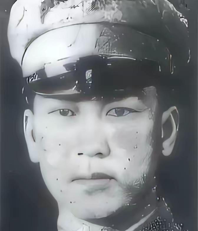 1949年大势已去，国民党将领大多选择死战或起义。唯独120军军长周嘉彬，走出了