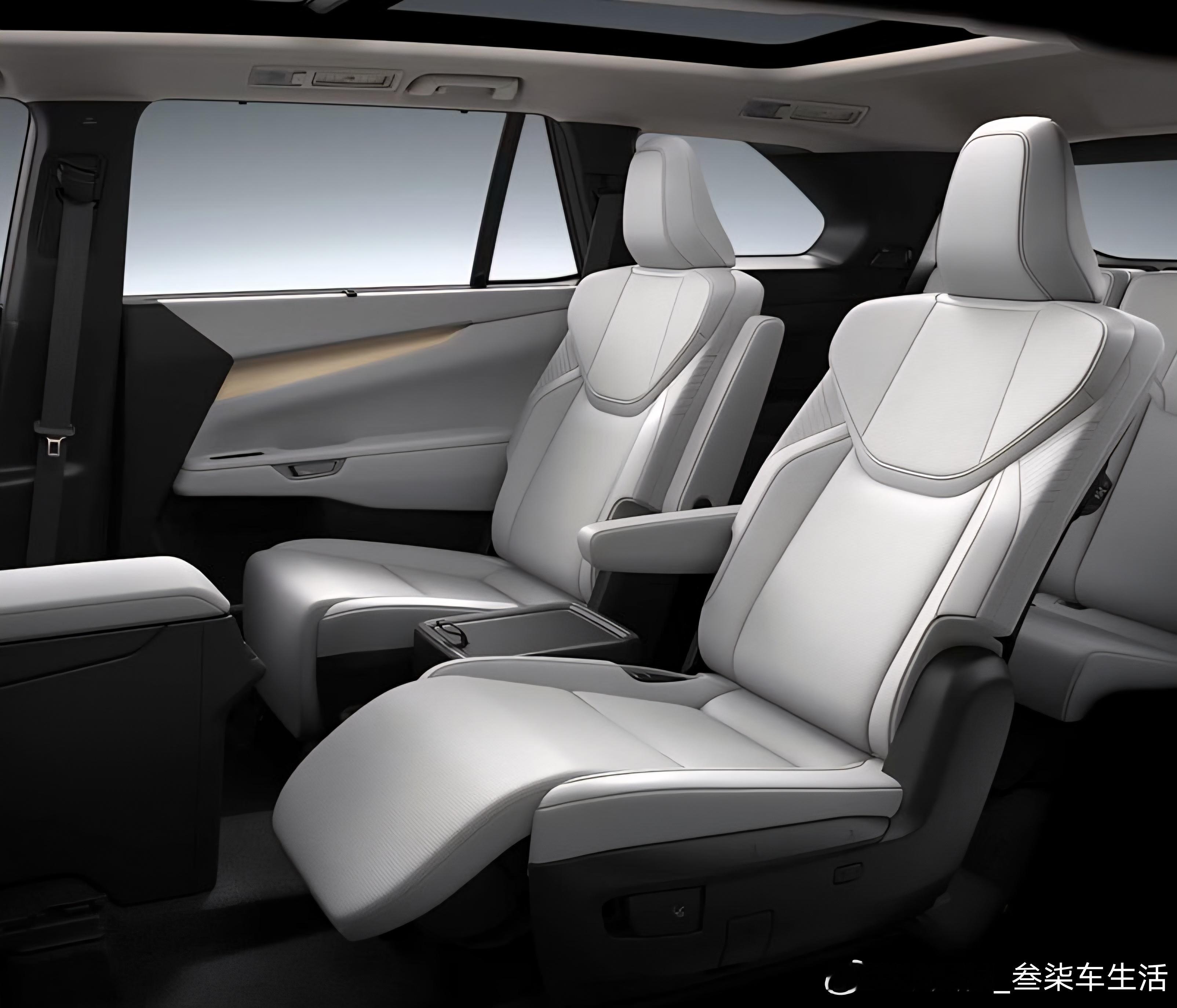 雷克萨斯TZ，正式发布！这是一款六座纯电SUV，车长5.1米，基于TNGA架构打