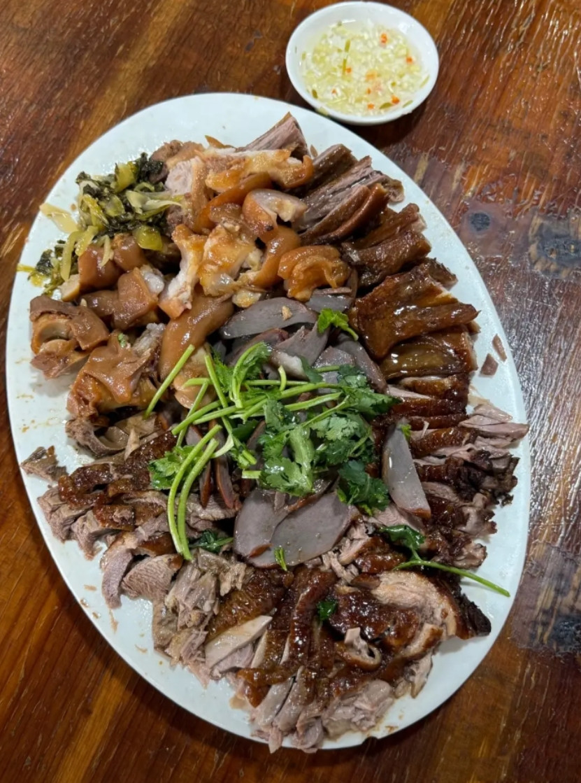 这一盘菜，你能喝几瓶啤酒？