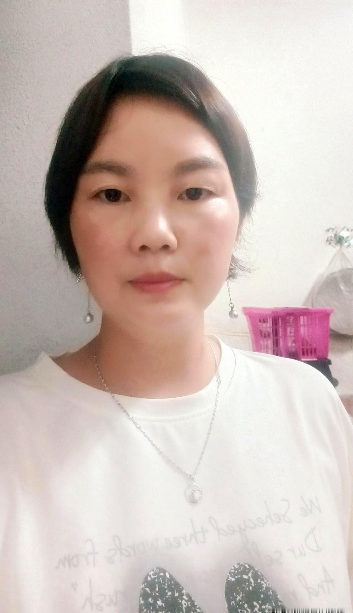 我姑今年60岁了，断经六年突然又来月经，心里特别害怕。去医院检查，医生说不是下