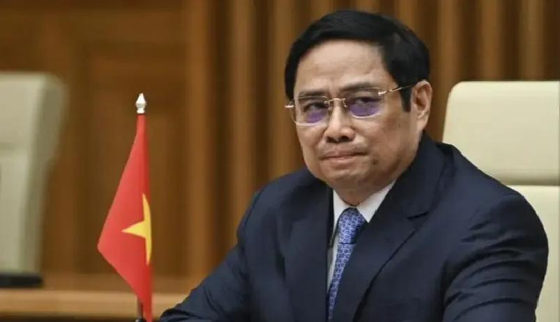 越南南北高铁这个项目拖了20多年，现在离2026年底开工的期限只剩不到一年，越南