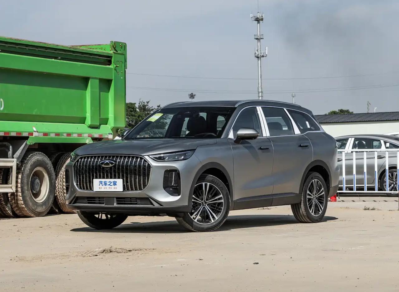 2026款瑞虎9：动力与空间的家用中型SUV布局2026款奇瑞瑞虎9为中型5