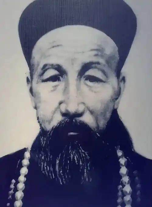 曾国藩：真正聪明的人，从来不会跟这九种人深交，以免惹祸上身曾国藩这人，一辈子