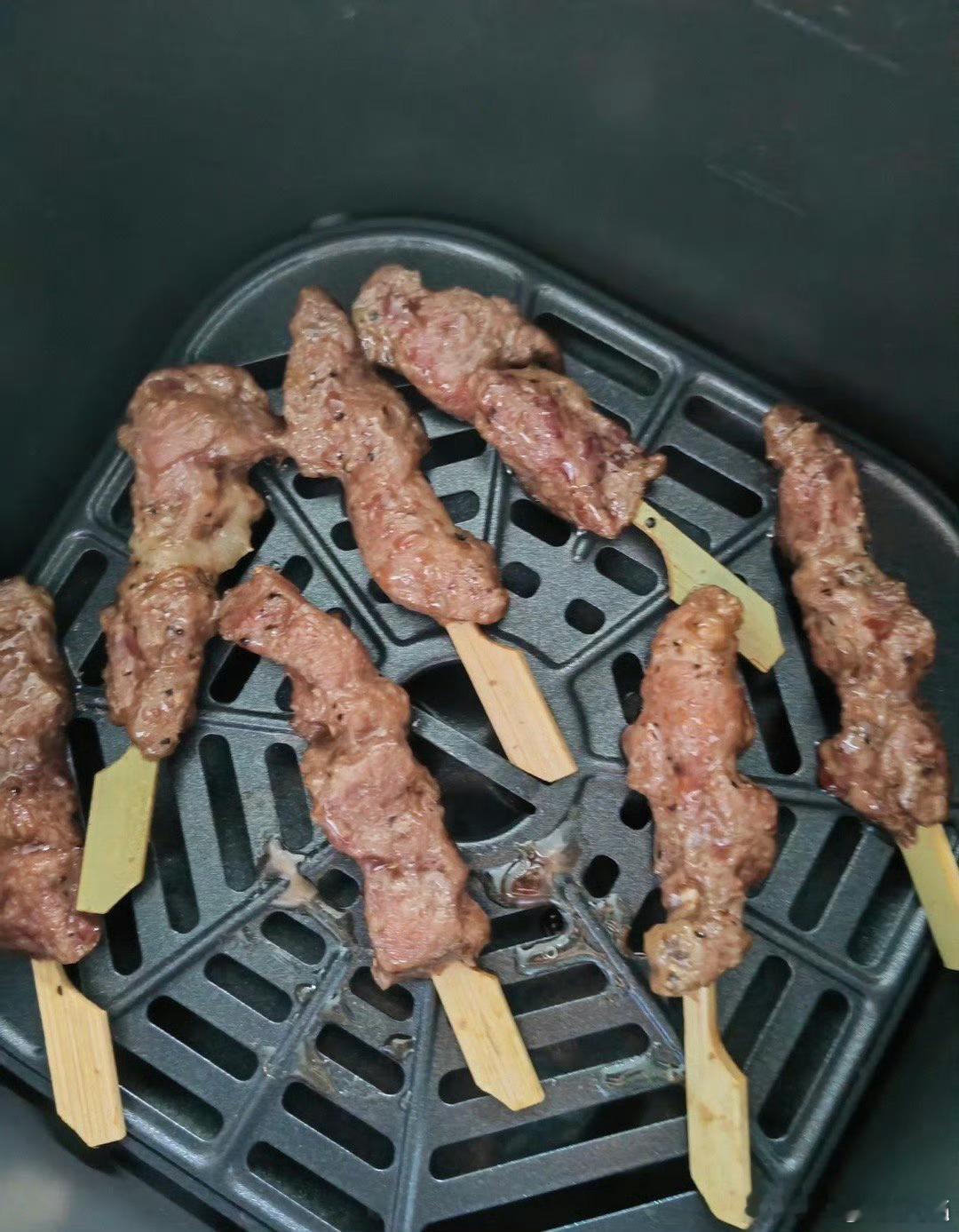 7根牛肉串，3个孩子怎么分？​​​