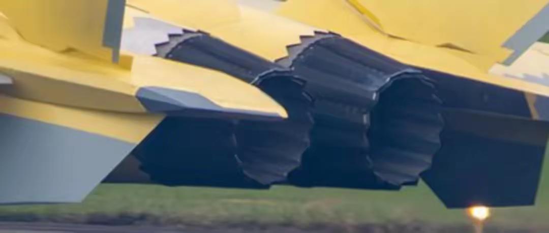 涡扇15是我国航发工业乃至制造业的里程碑，在她出世前，我国航发不仅落后西方，甚至