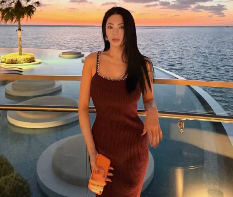 不懂张雨绮她骂的到底是哪一部分人？1.在直播间后台下单了还没付款也不会发货的那