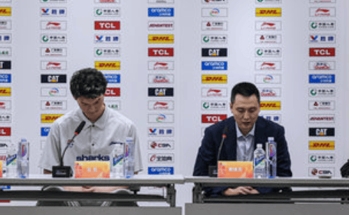 卢伟: 罚球这方面还是要加强, 总体进攻还是比前几场要顺畅