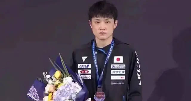 张本智和全家迁居德国，挑战国乒新布局