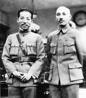 西安事变前，蒋介石已经知道张、杨和共产党有联系。为此蒋曾表示：“他们要联共抗日，