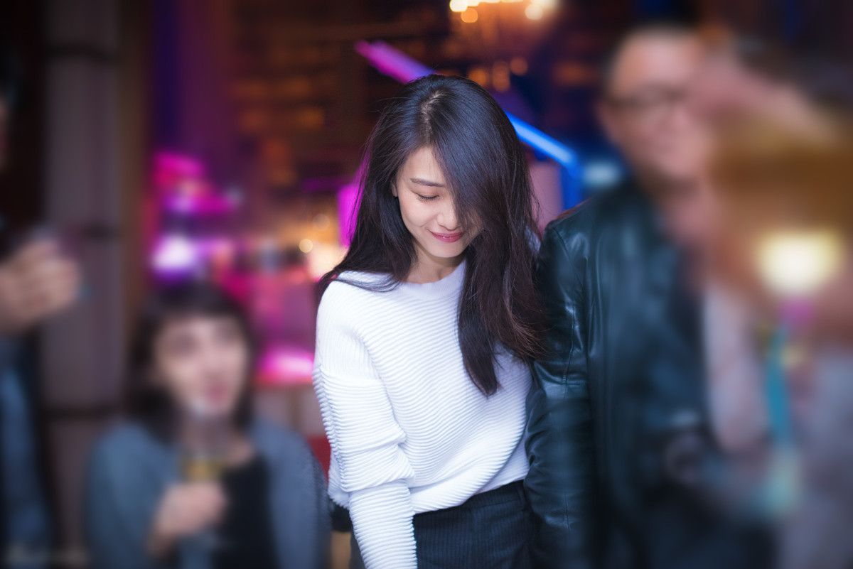 刷到沈阳泡面阿姨的视频，瞬间被戳中！7块钱加蛋加肠的现煮面，配着东北式唠嗑金句，