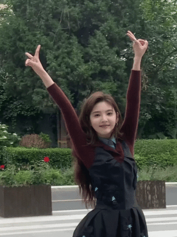 章若楠比耶滑板live章若楠滑板比耶live章若楠比耶的live图真的绝！自然