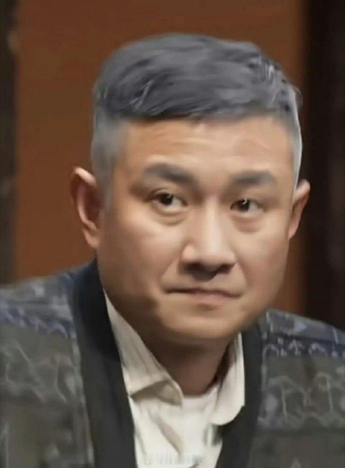 在无人在意的角落里，文章悄悄地老去。