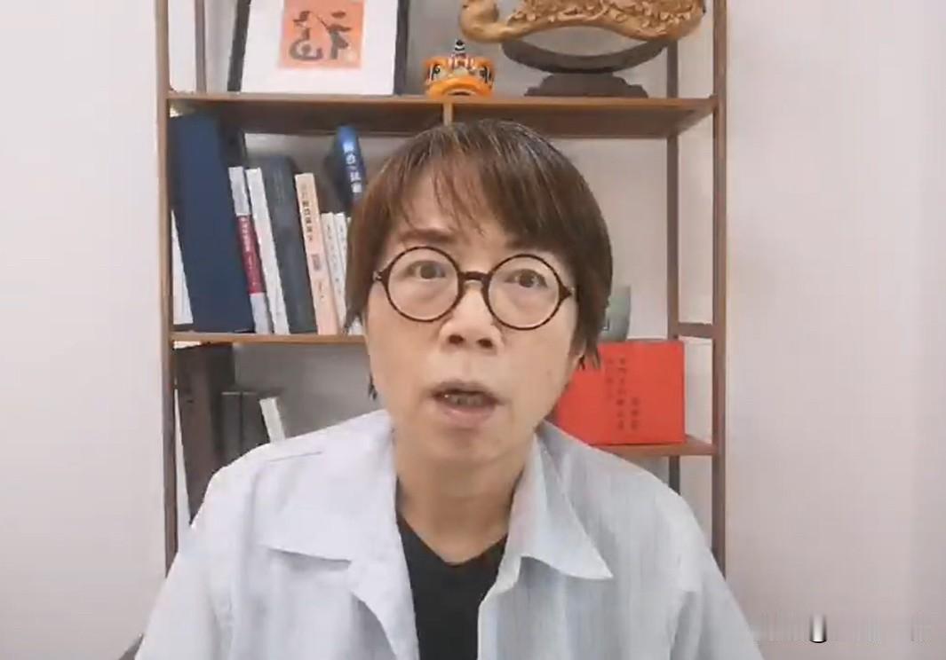 黄智贤：“我反黑金反贪污不会和肌肉网红站在一起”媒体人黄智贤今天（29日