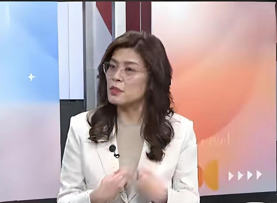 郑丽文在8月1日出面澄清了一件事情，那就是并没有自掏腰包举办“7.25”凯道集会