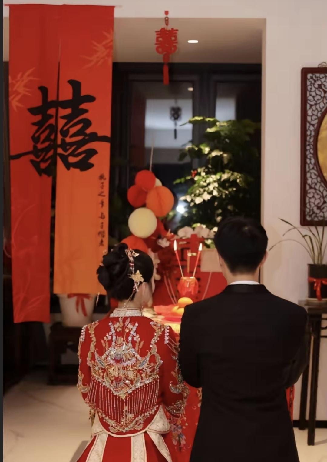 前两天邻居家的事听说得人心慌。他家女儿才结婚一个月，陪闺中好友吃烧烤喝啤酒，玩到