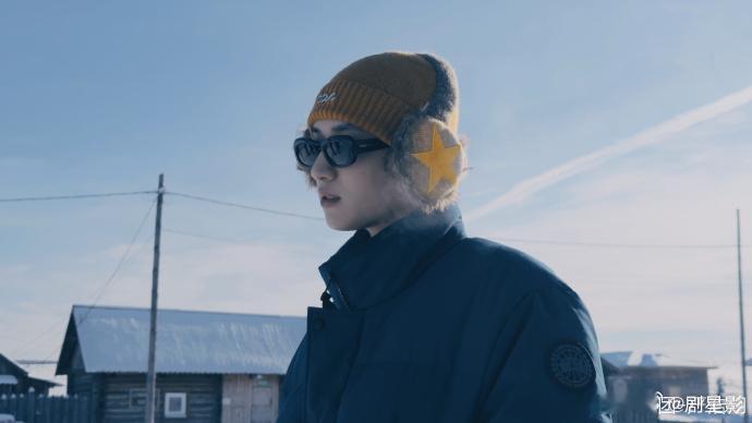 严浩翔雪天旅行明信片严浩翔雪天旅行明信片准时送达的呀！好帅的严浩翔呀，感受到了