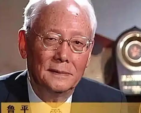 1990年，港英当局计划，花费1270亿元建造一个新的国际机场。中方得知此事后，