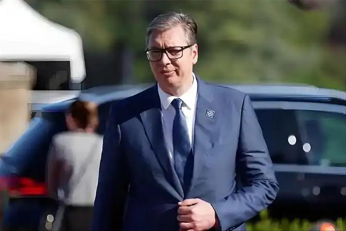 对于塞尔维亚来说，现在的政治局势正处在一个关键节点：现任总统武契奇表示，将会有计
