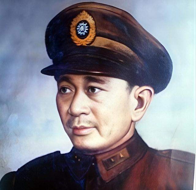 他是著名的“逃跑”将军，也是黄埔一期最长寿者活了103岁，还生下一个家喻户晓的明