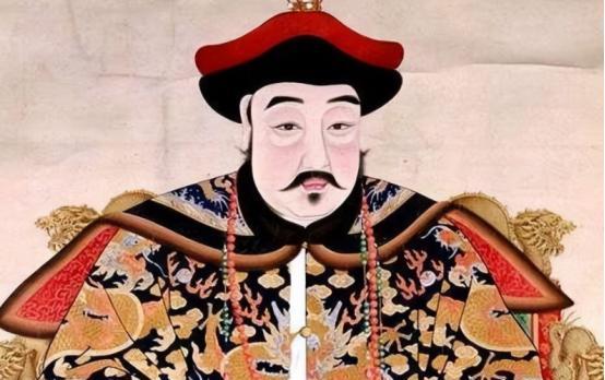 1820年，铁帽子王裕兴强行抱住丫鬟，丫鬟表示：“如今是国葬，王爷不可乱来！”没