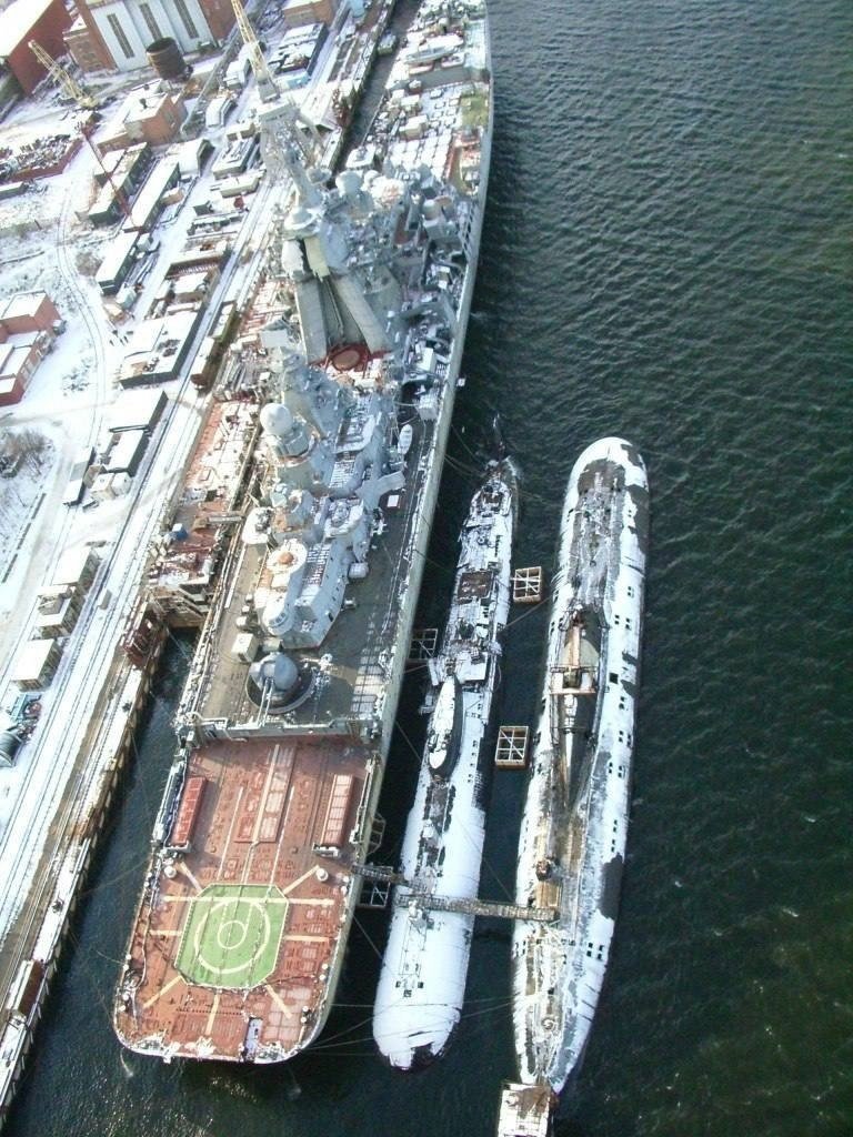 #军事图鉴#纳希莫夫上将”号核动力导弹巡洋舰、661型K-162（K-222）和971型K-317“