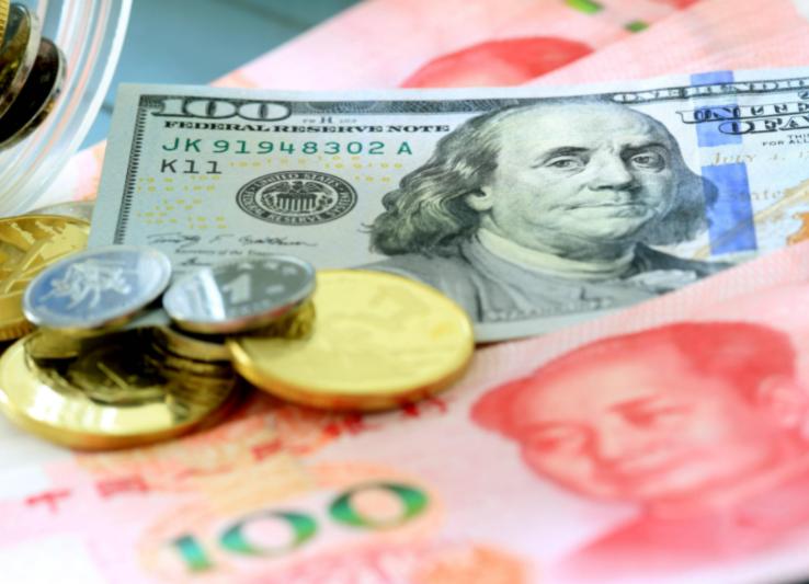 中国这招实在是高！美国拖欠中国万亿美债，全世界都在等中国正面硬钢，可中国反其