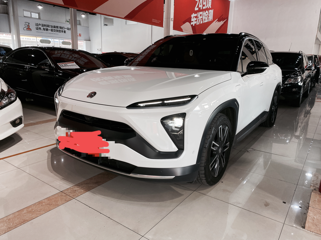 二手还是挺香的上周买个个二手小六，3.8万公里，电池买断，车况很好，22落地含