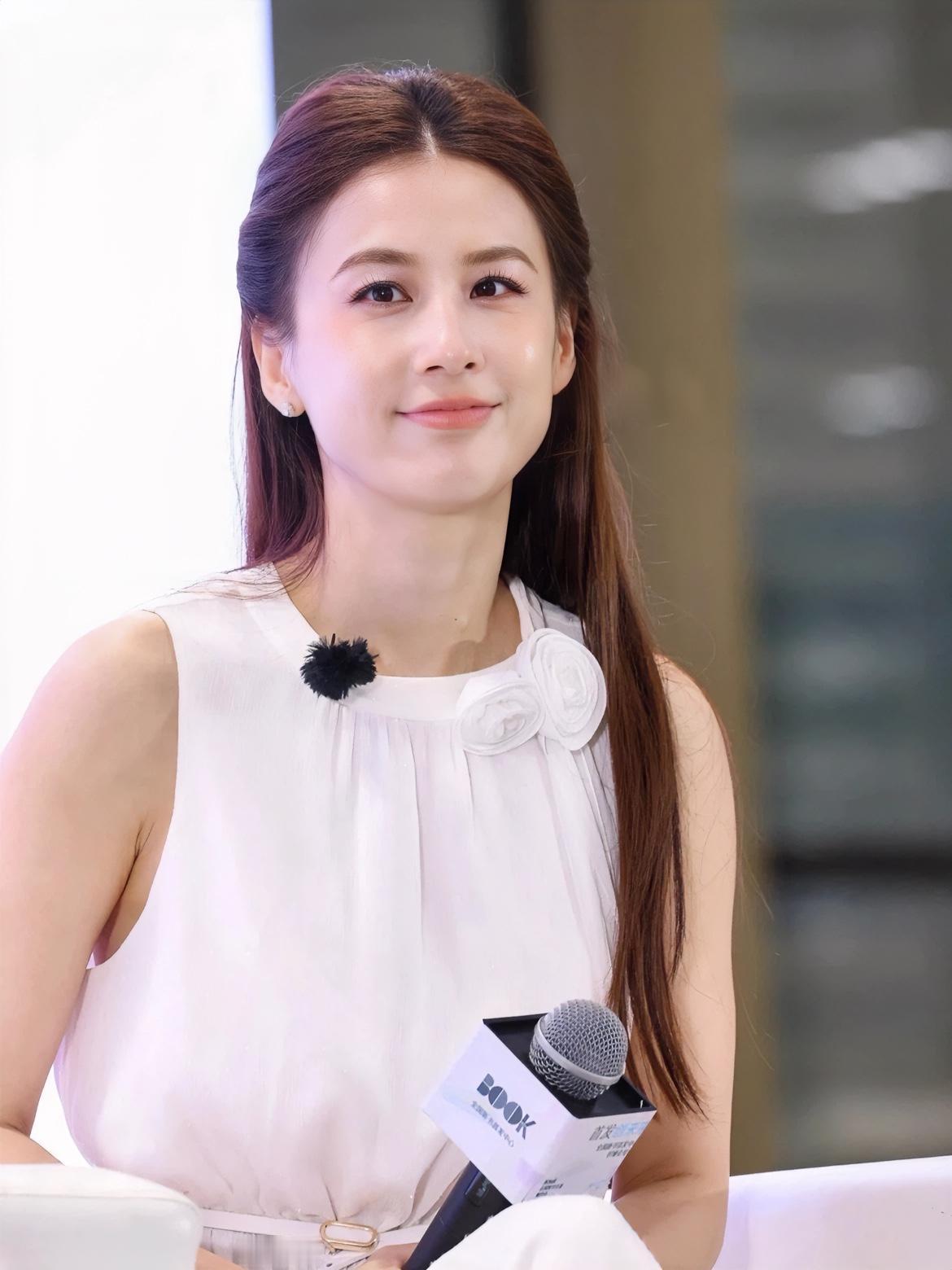 黄圣依的育儿观我太认同了！ 她说：“我一直教我儿子的，你想让大家跟你一起玩，