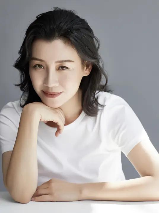 内娱终于出了个“可怕”的演员，就是刘琳，不是说她的长相，而是说她的演技，她总是能
