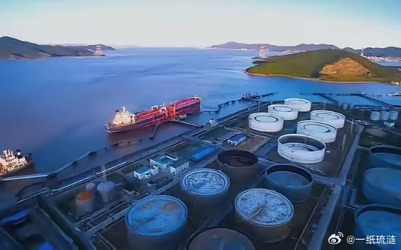 区别对待！中国全面断供日本成品油！中国不卖油给日本了，一滴都不卖。但转头就给了菲