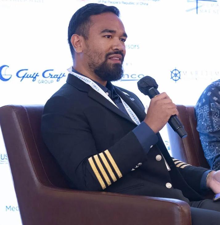 就在刚刚，新加坡警方出手，逮捕了一名与太子集团有关的公民，立即引发金融与商业圈