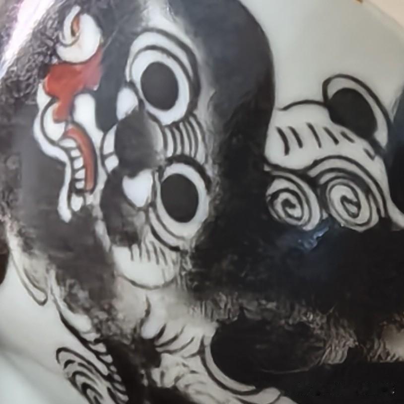 收藏圈的故事近期看到一些藏友总说拍卖不收，出手没有人要？为什么？手里的藏品有
