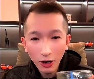 Gou磊抨击祁天道，指其背后搞小动作影响二驴。Gou磊坦然
