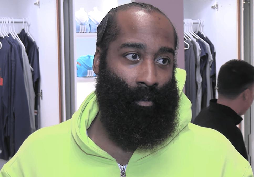 理性讨论，打完这赛季，休赛期快船会提前续约卡子哥吗？话说卡子哥今年打完这赛季