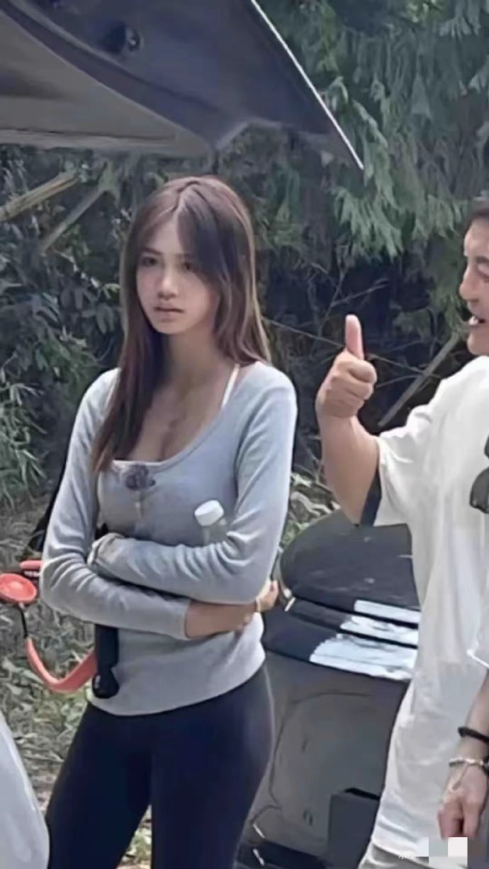 考拉基因真争气啊，脸漂亮就不说了，连身材都这么好看