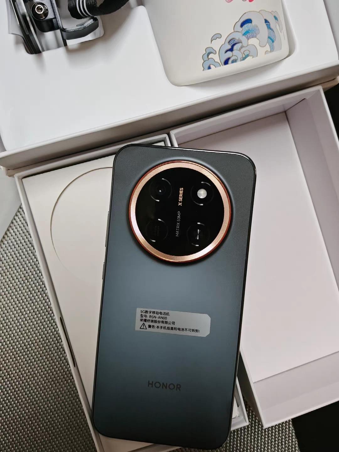 亲戚家孩子刚高考完，预算卡在1500到3000，问我X80ProMax和60