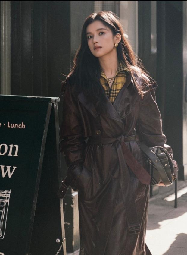 张婧仪Burberry转YSL！多个时尚博主爆料张婧仪Burberry合约到期